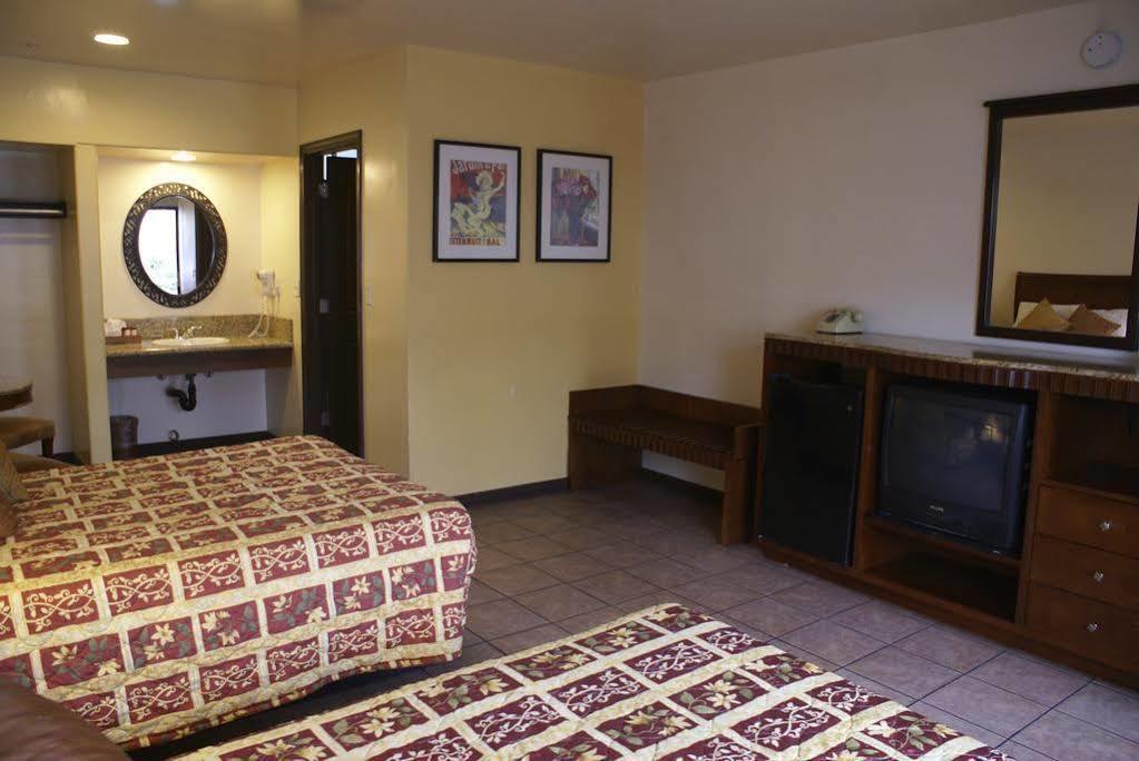 لوس أنجلوس Casa Bella Inn Downtown La المظهر الخارجي الصورة